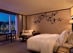 The Peninsula Grand Deluxe harbour view Hong Kong