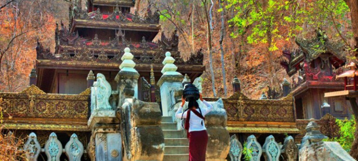 Muinaisia temppeleitä Myanmarissa